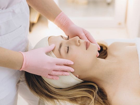 woman getting med spa treatment in Fort Lauderdale